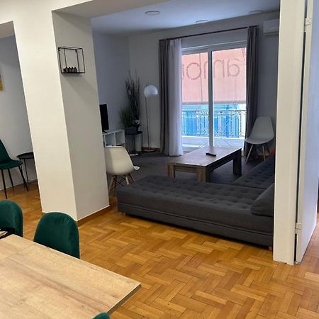 شقة أثينا  في Acropolis View And Walking Distance 4 Bd Flat المظهر الخارجي الصورة